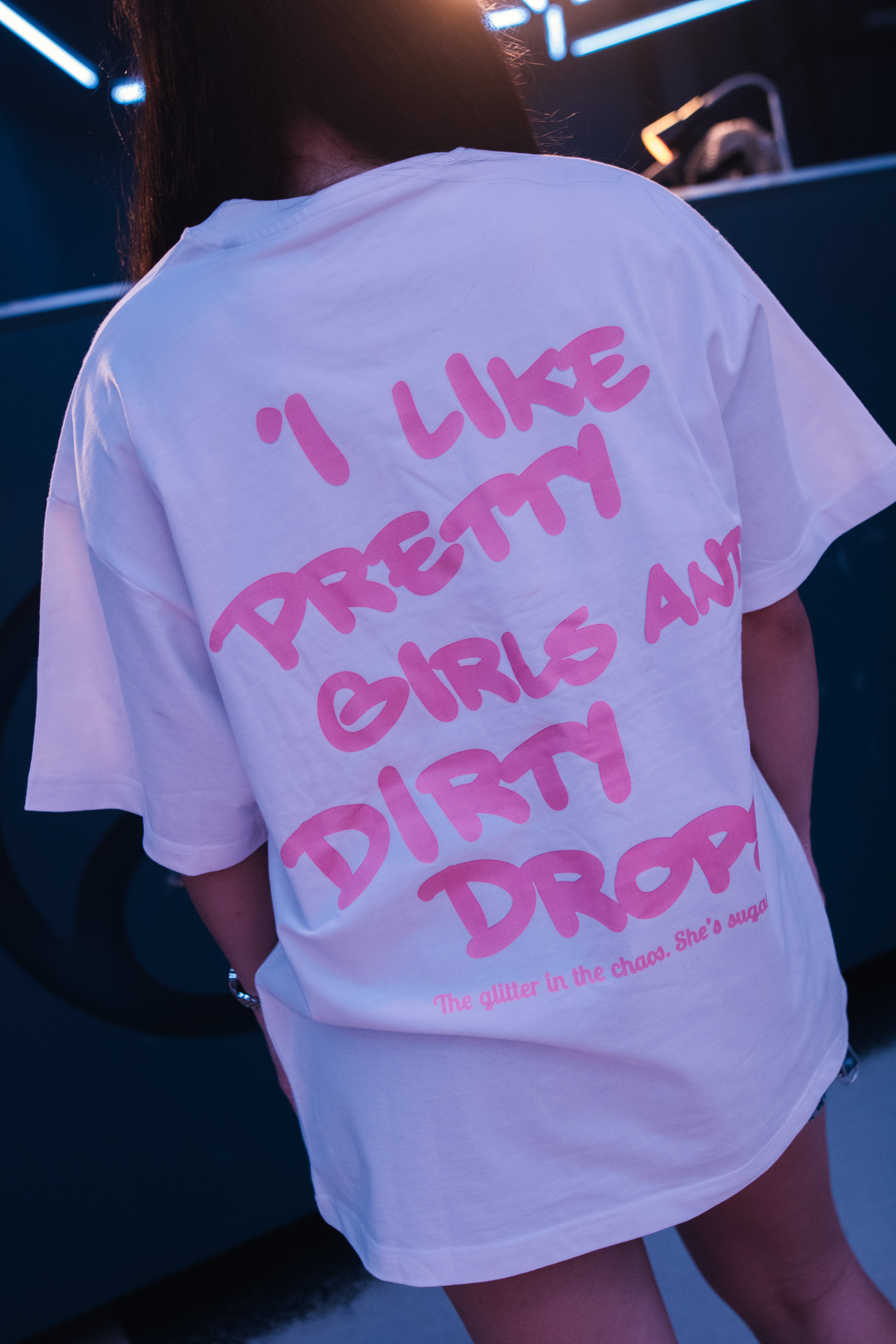 PRETTY GIRLS — Pink edition